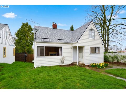 6321 NE SIMPSON ST Portland OR 97218