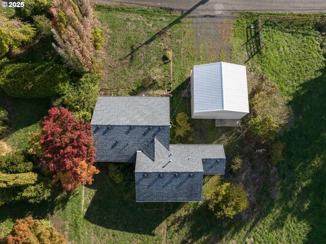 Newberg, Oregon 97132, United States, 2 Bedrooms Bedrooms, ,2 BathroomsBathrooms,Residential,Active,235411