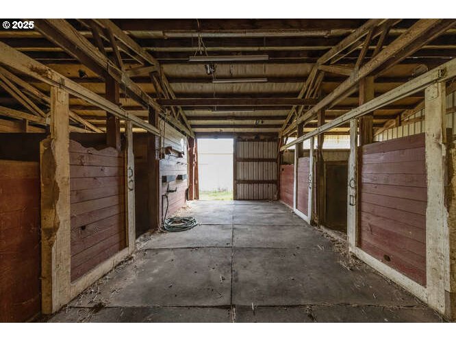 Newberg, Oregon 97132, United States, 2 Bedrooms Bedrooms, ,2 BathroomsBathrooms,Residential,Active,235411