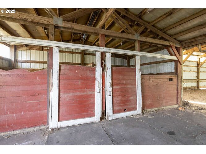 Newberg, Oregon 97132, United States, 2 Bedrooms Bedrooms, ,2 BathroomsBathrooms,Residential,Active,235411