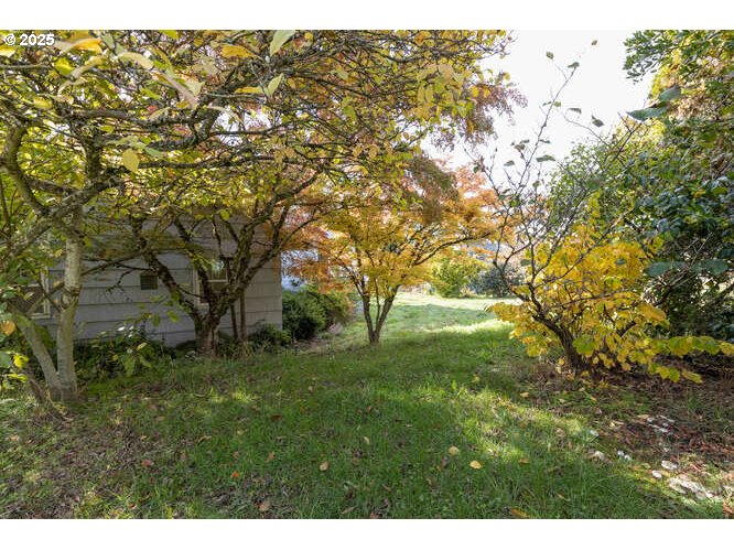 Newberg, Oregon 97132, United States, 2 Bedrooms Bedrooms, ,2 BathroomsBathrooms,Residential,Active,235411