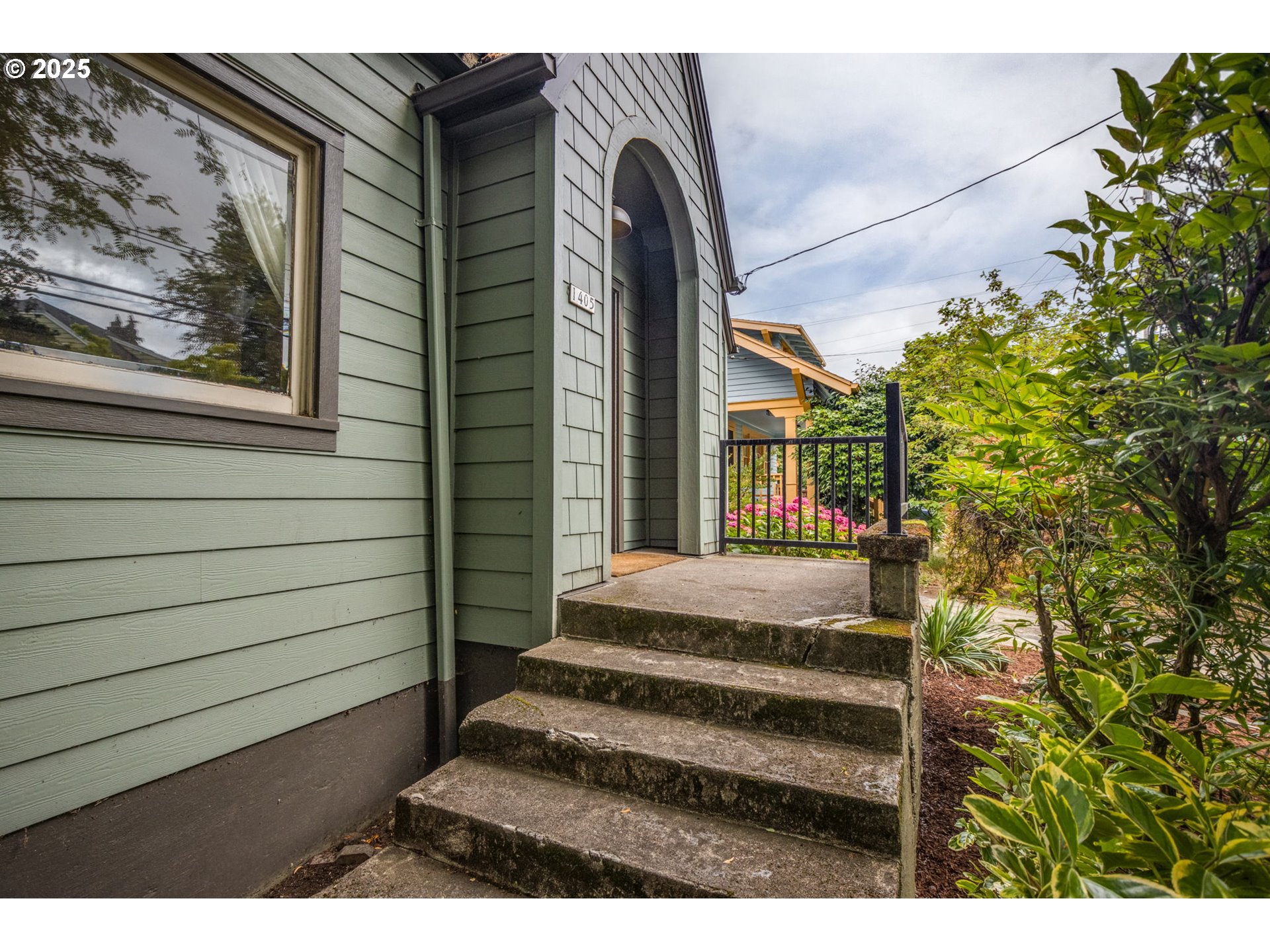 1405 NE 47TH AVE