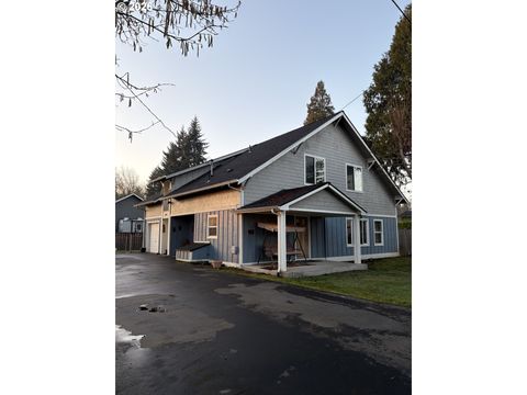 2090 MINNESOTA ST Eugene OR 97401
