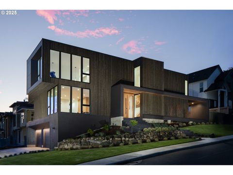 13193 SE Regency View Happy Valley OR 97086