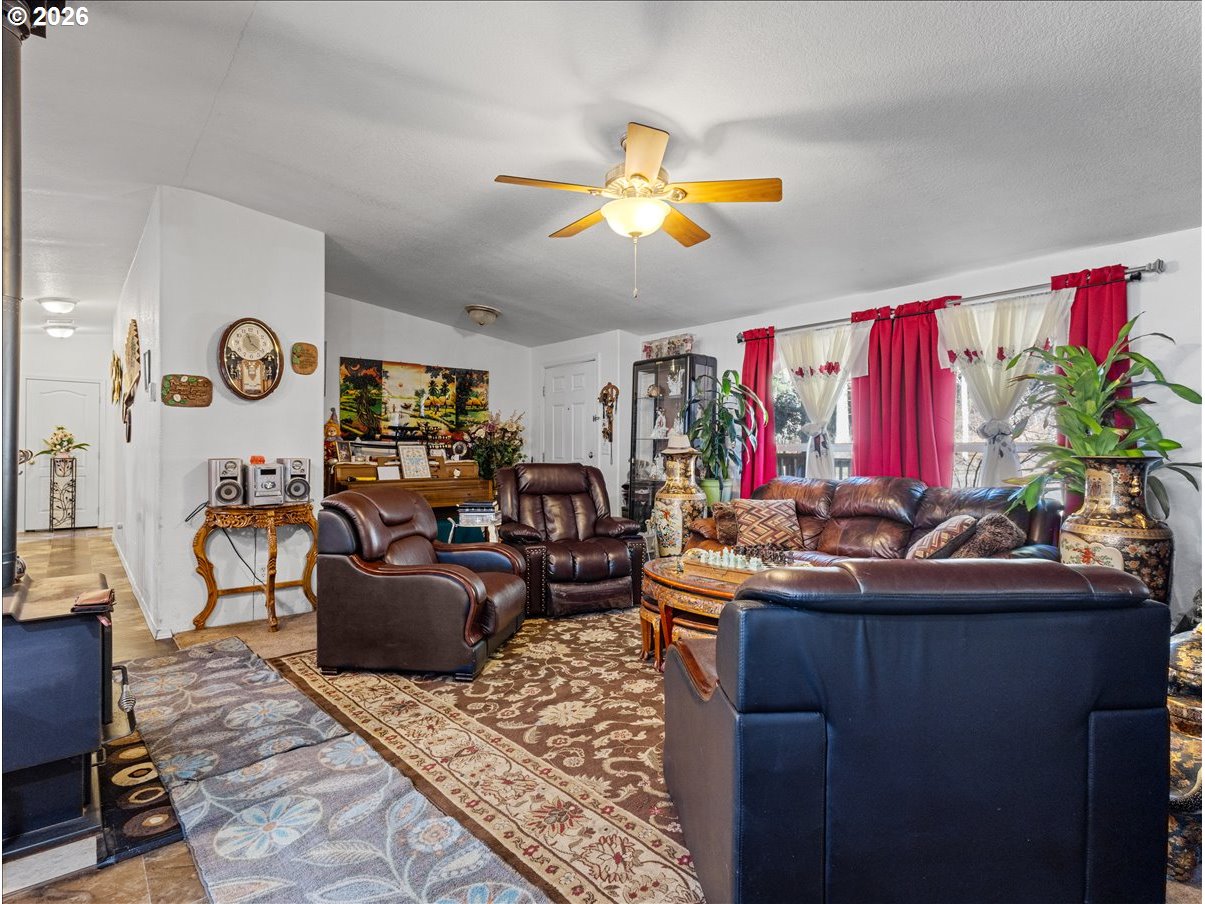 23728 NE DOLE VALLEY RD