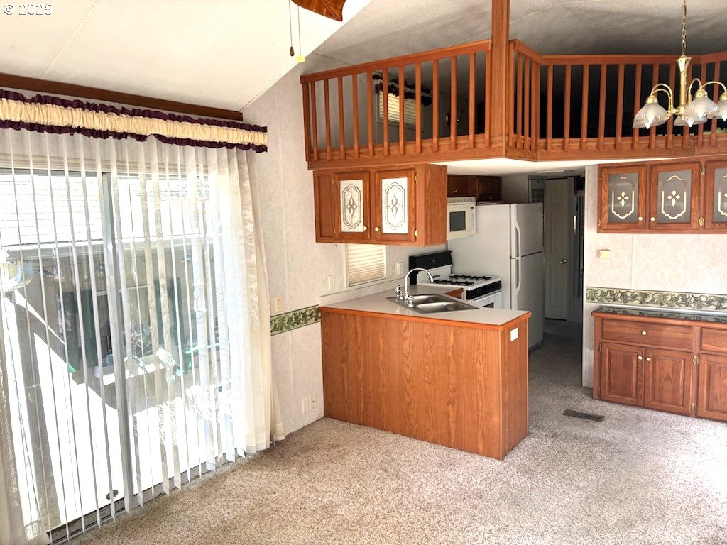 Florence, Oregon 97439, United States, 1 Bedroom Bedrooms, ,1 BathroomBathrooms,Residential,Active,107195