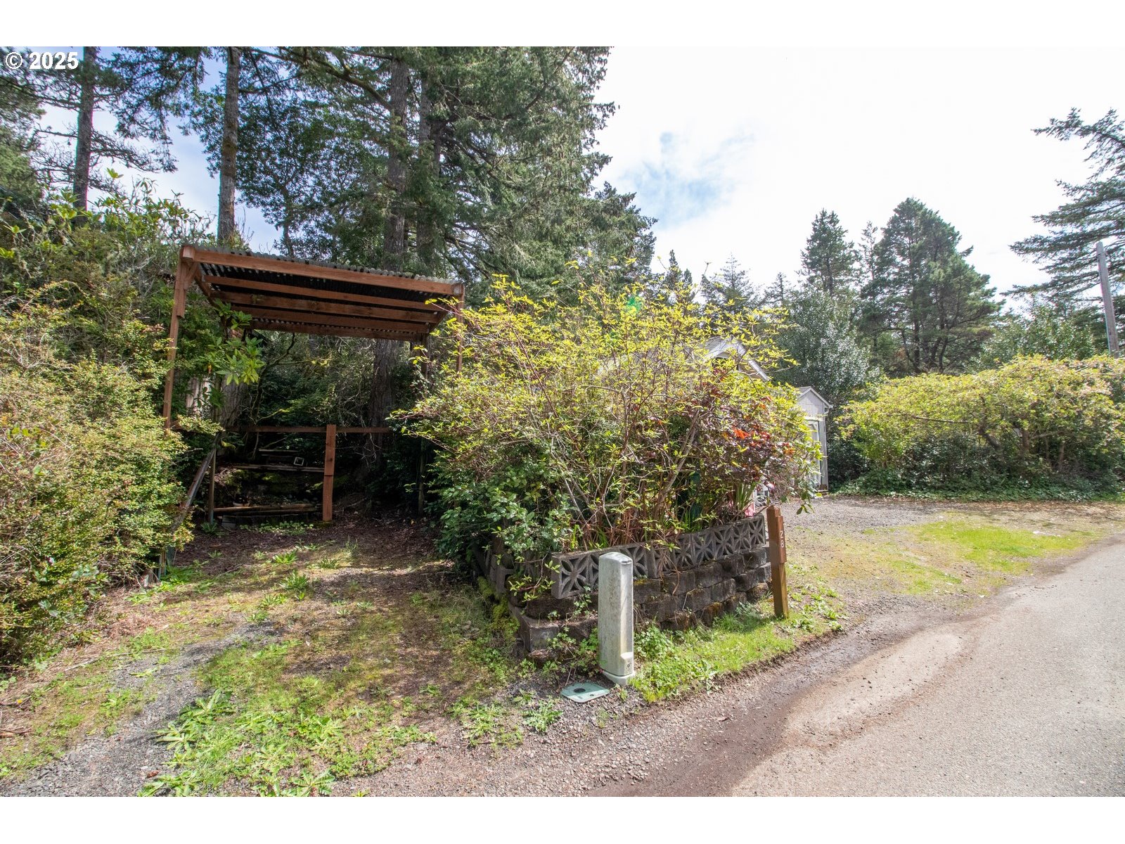 Florence, Oregon 97439, United States, 1 Bedroom Bedrooms, ,1 BathroomBathrooms,Residential,Active,107195