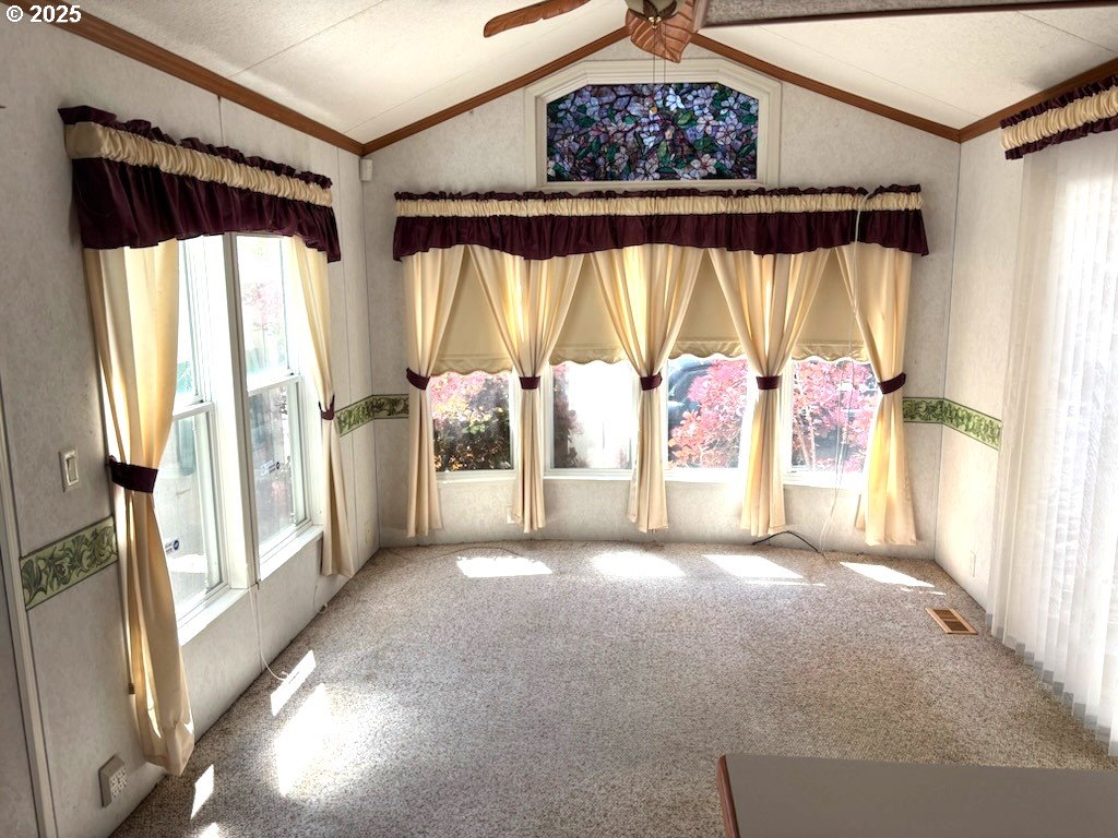 Florence, Oregon 97439, United States, 1 Bedroom Bedrooms, ,1 BathroomBathrooms,Residential,Active,107195