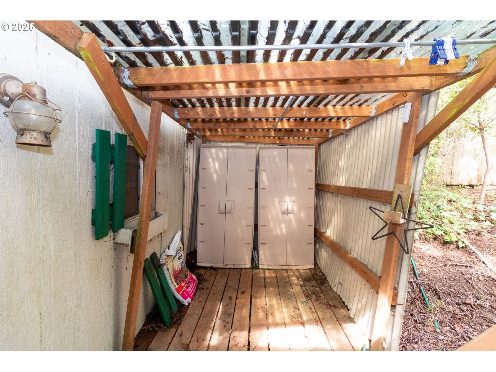 Florence, Oregon 97439, United States, 1 Bedroom Bedrooms, ,1 BathroomBathrooms,Residential,Active,107195