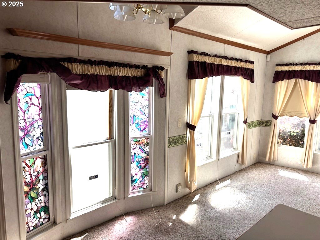 Florence, Oregon 97439, United States, 1 Bedroom Bedrooms, ,1 BathroomBathrooms,Residential,Active,107195