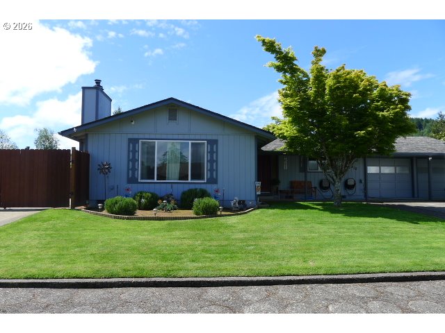 412 CAMELLIA CT