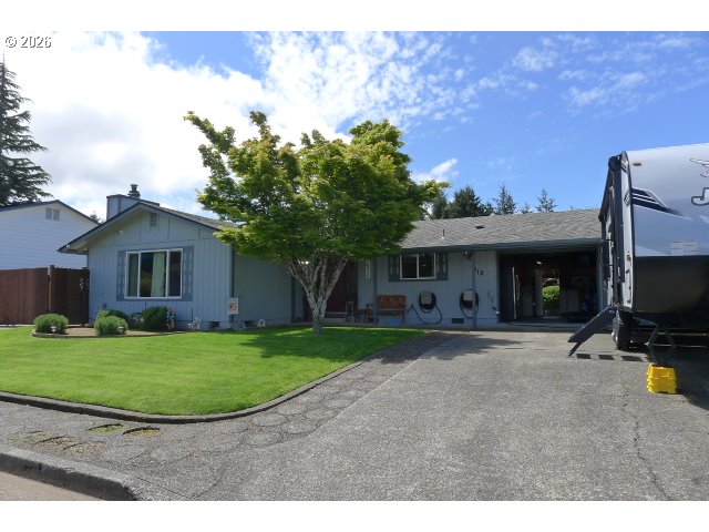 412 CAMELLIA CT