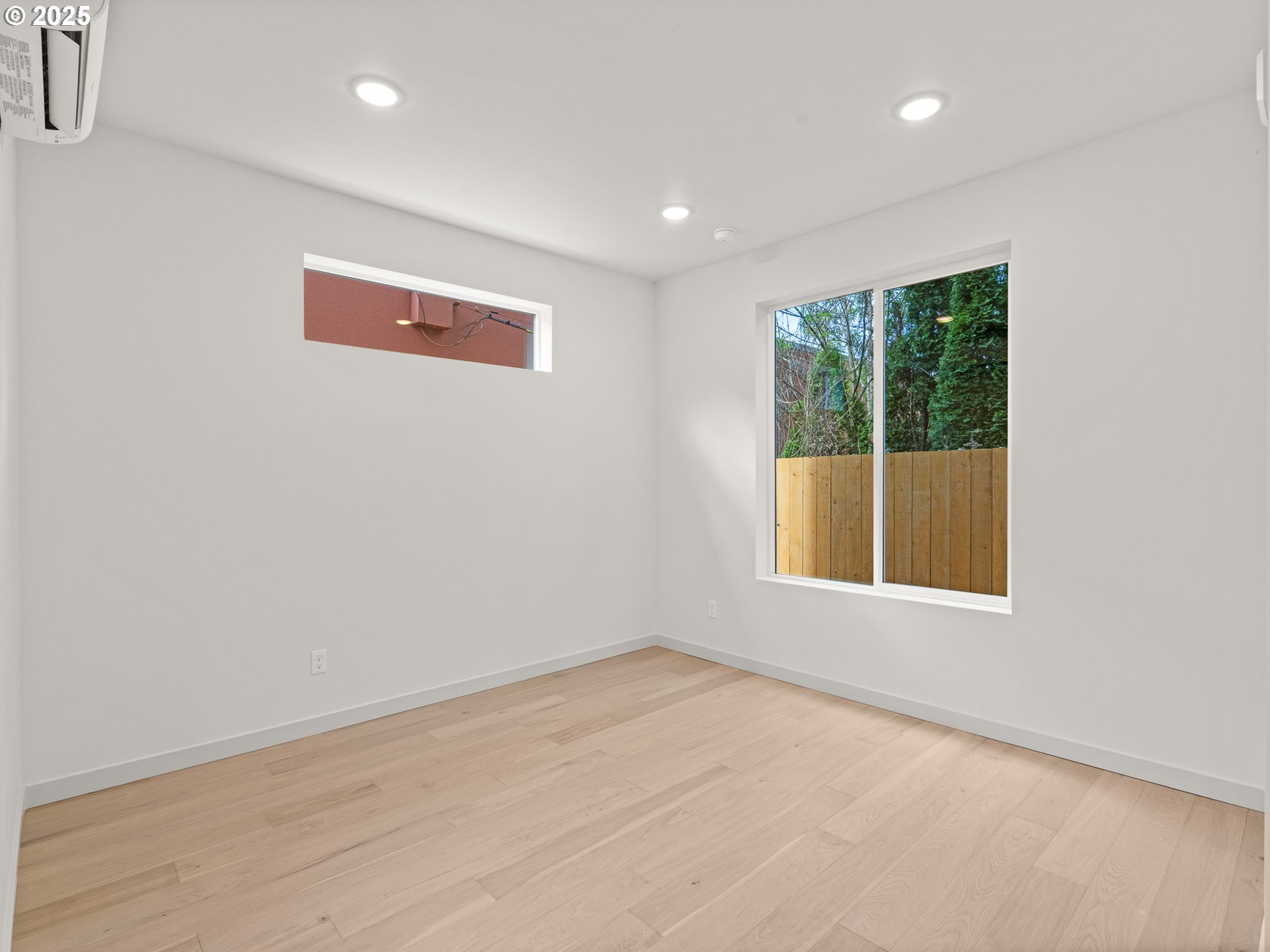 1614 SE Morrison ST 3