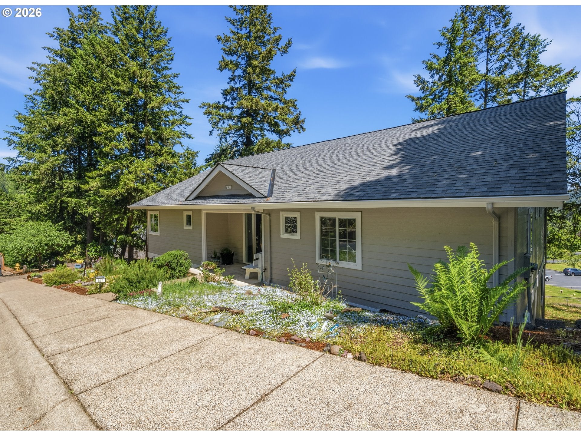 151 ROCKRIDGE LOOP