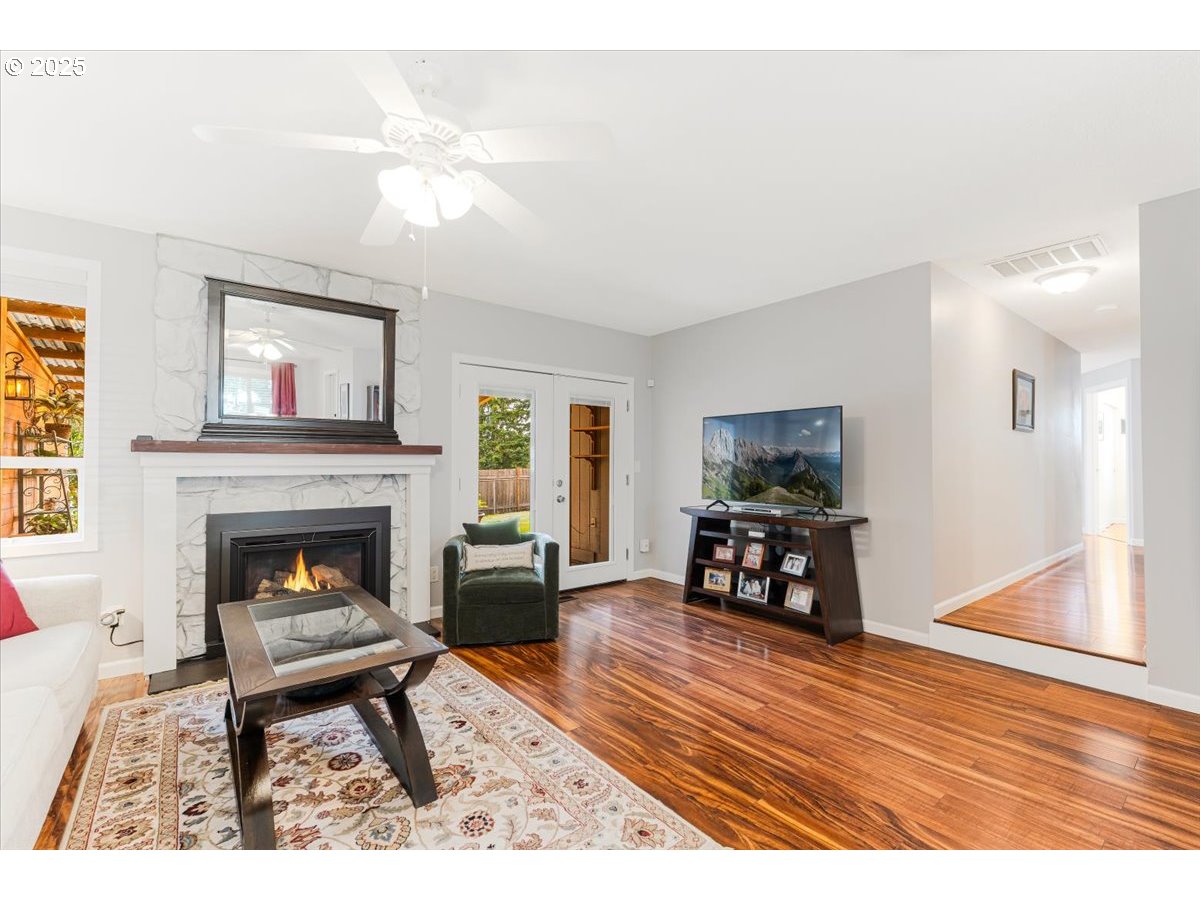 Sherwood, Oregon 97140, United States, 3 Bedrooms Bedrooms, ,2 BathroomsBathrooms,Residential,Pending,153342