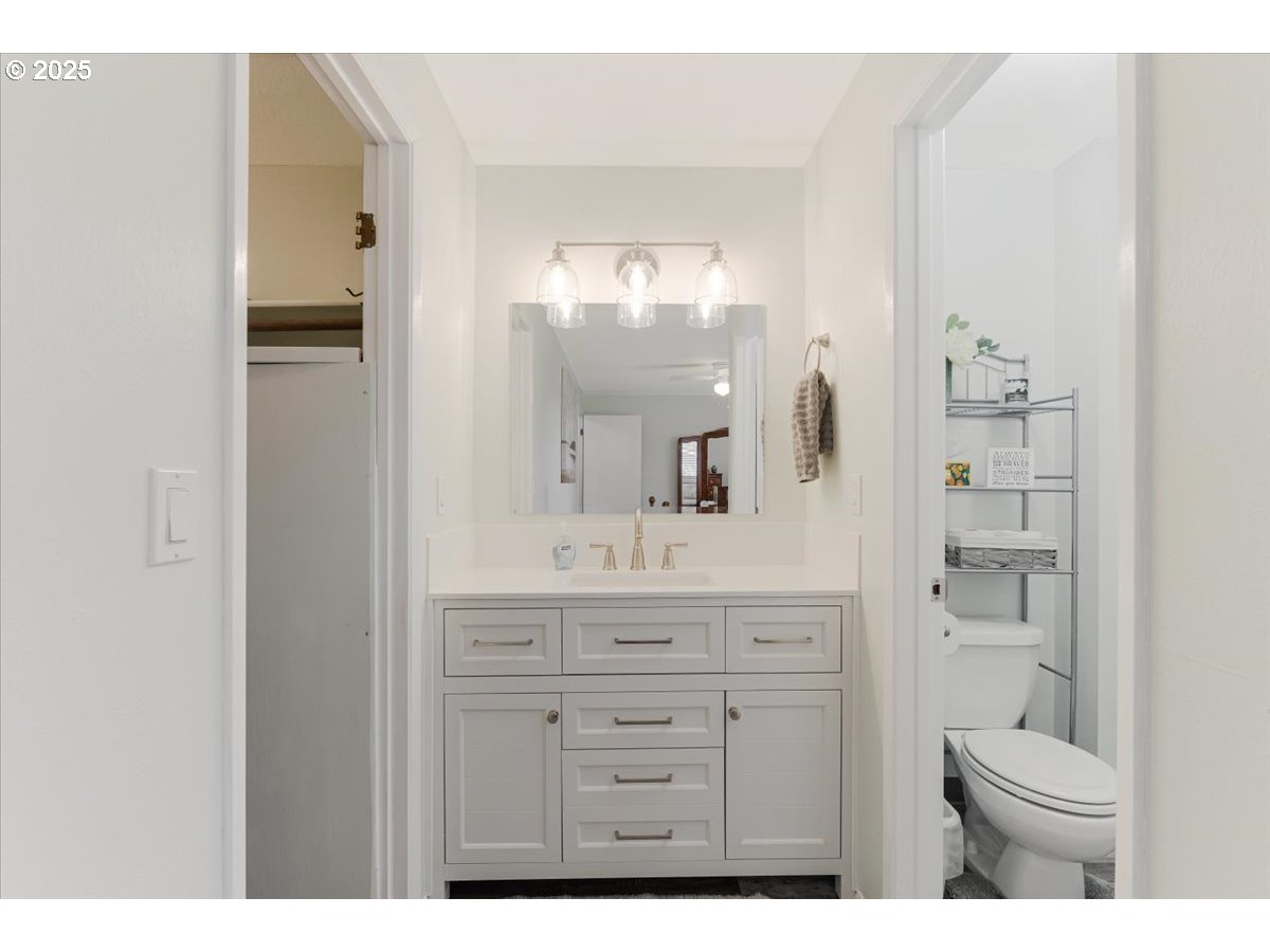 Sherwood, Oregon 97140, United States, 3 Bedrooms Bedrooms, ,2 BathroomsBathrooms,Residential,Pending,153342