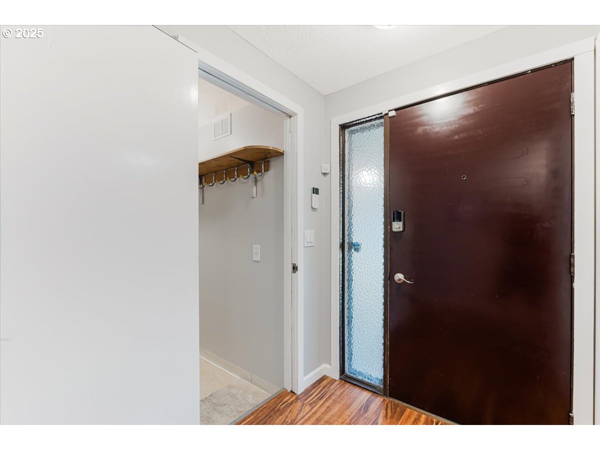 Sherwood, Oregon 97140, United States, 3 Bedrooms Bedrooms, ,2 BathroomsBathrooms,Residential,Pending,153342