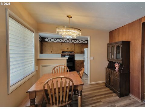 Tiny photo for 76376 River Rd, Oakridge, OR 97463 (MLS # 154856948)