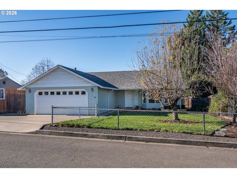 4216 STELLA ST Roseburg OR 97471