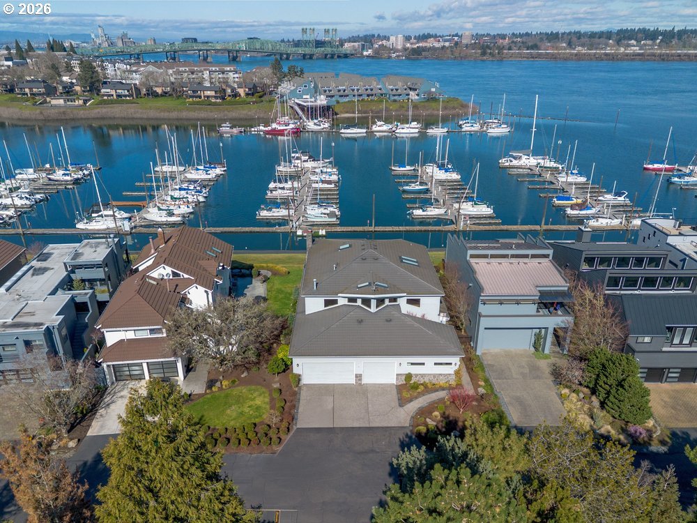 165 N LOTUS BEACH DR