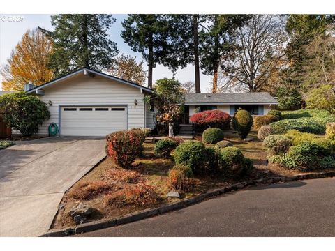 2335 SW IMPERIAL CT Portland OR 97225