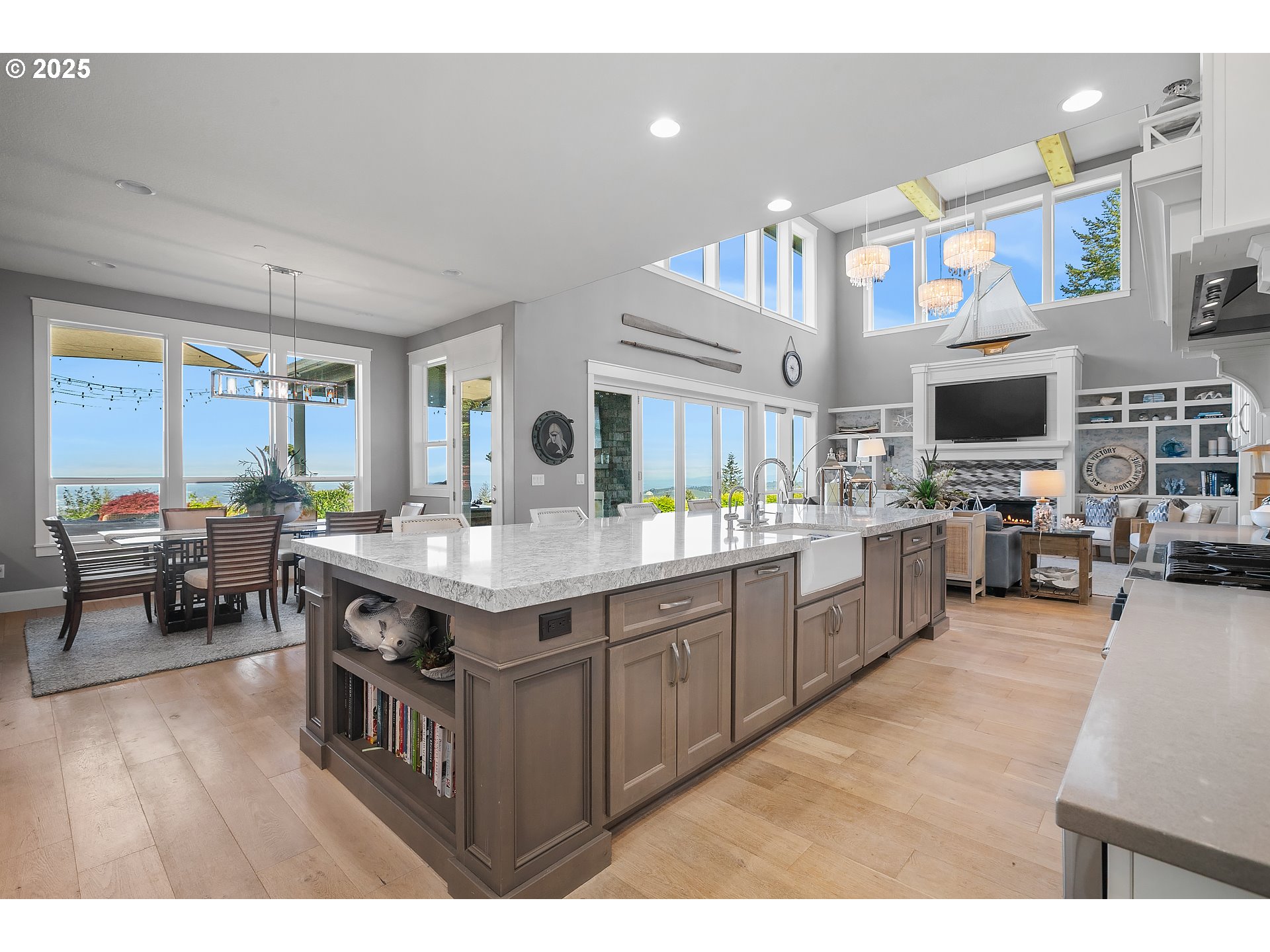 8627 NE LIVINGSTON MOUNTAIN RD