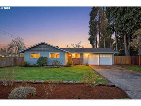 1789 LAWNRIDGE AVE Springfield OR 97477