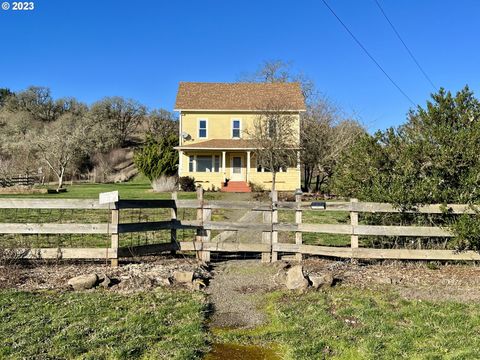 A home in McMinnville