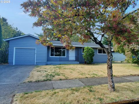 13050 SE Morrison St, Portland, OR 97233 - #: 630953034