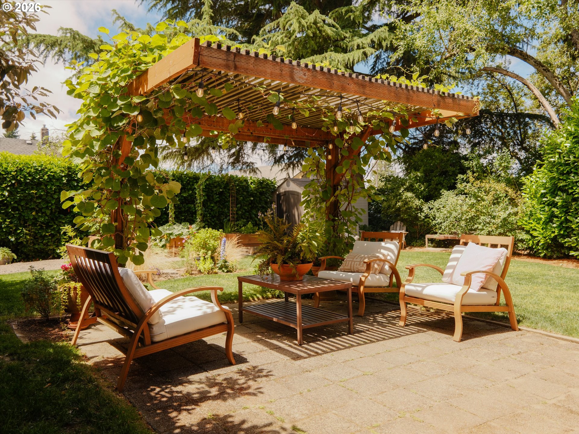 227 SE 84TH AVE