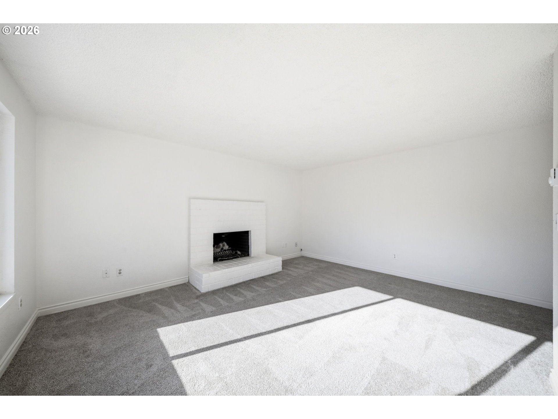 1105 SE 145th CT