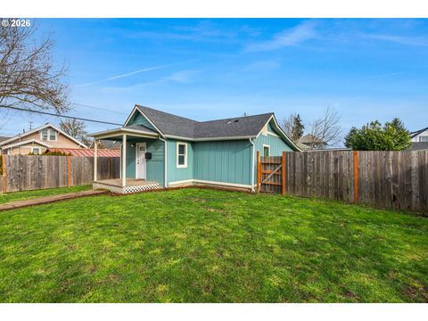 110 S LINCOLN ST Newberg OR 97132