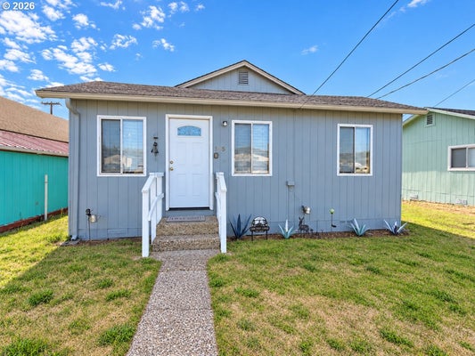 145 S 8TH ST, LAKESIDE, OR 97449 - Image f9622fc2dff5ca0d1892978bb9b6aea9/3556795617