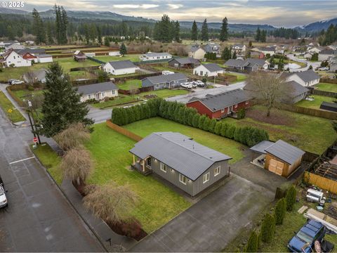 501 E JONES ST Yacolt WA 98675