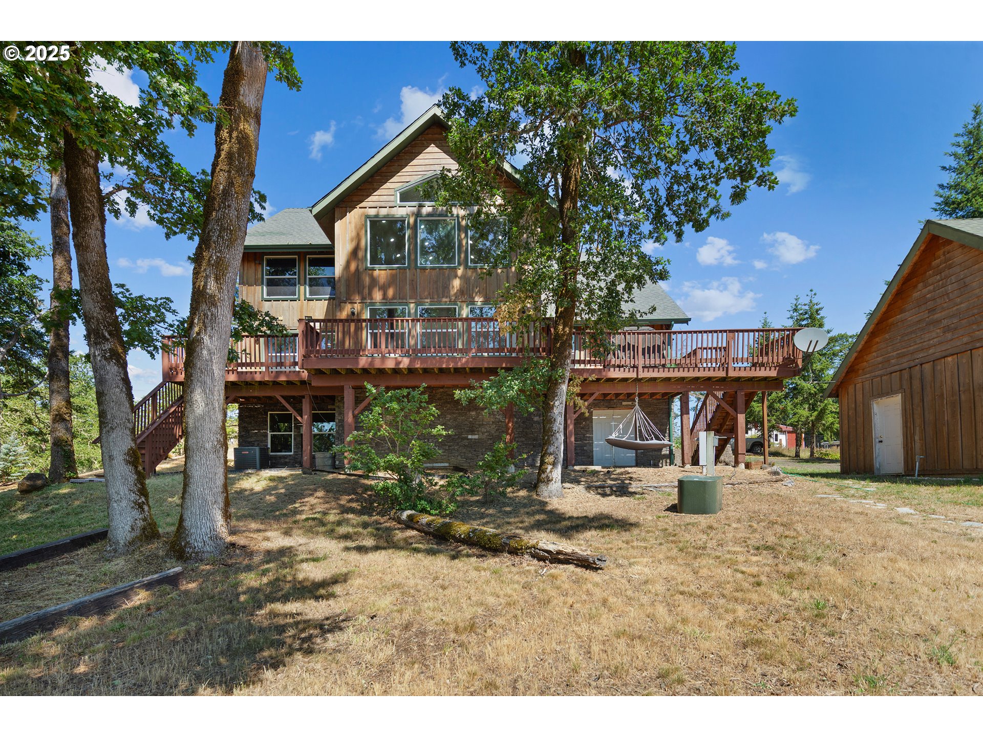 5655 VIOLET DR