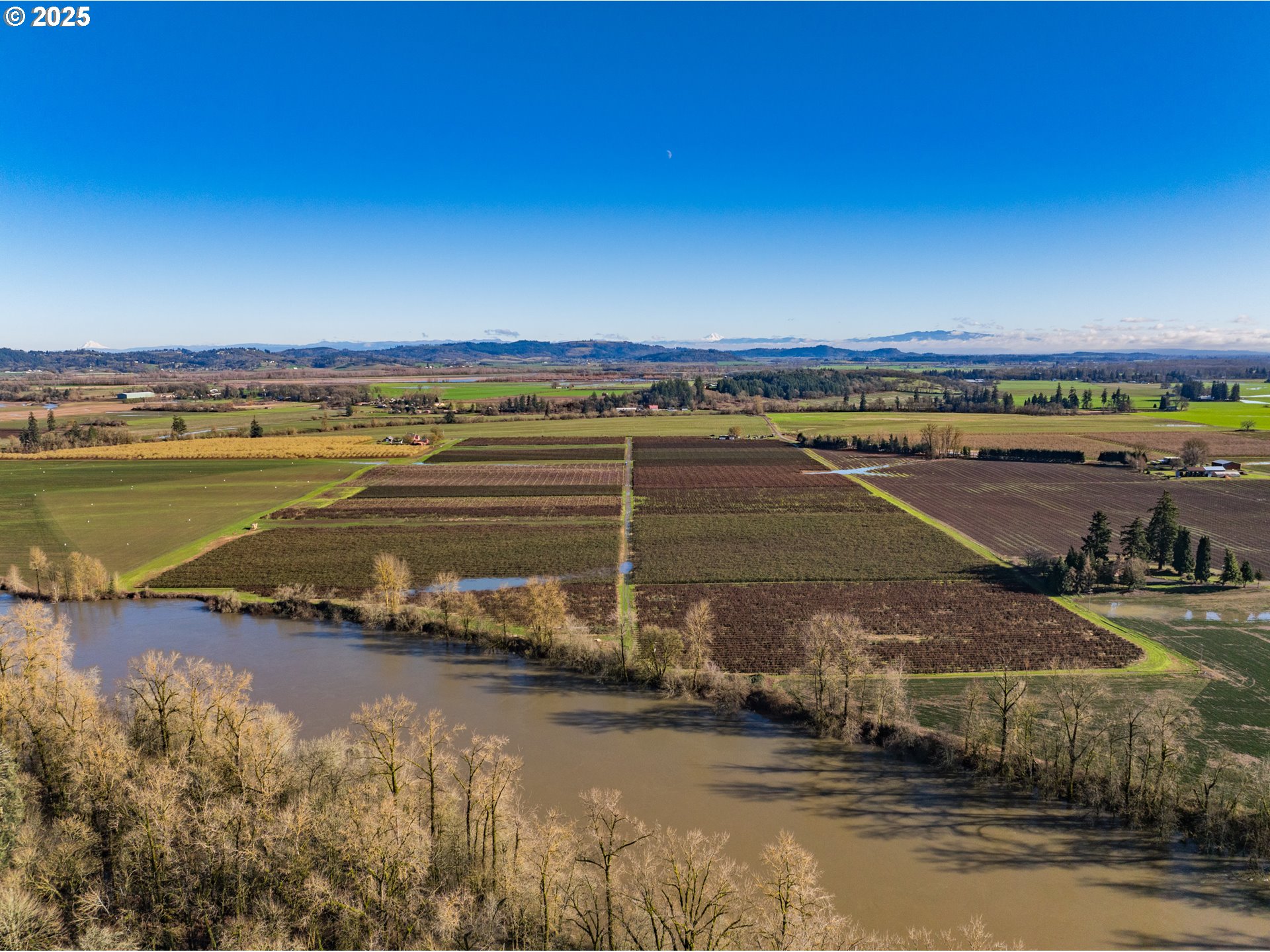 Jefferson, Oregon 97352, United States, ,Residential,Active,8800