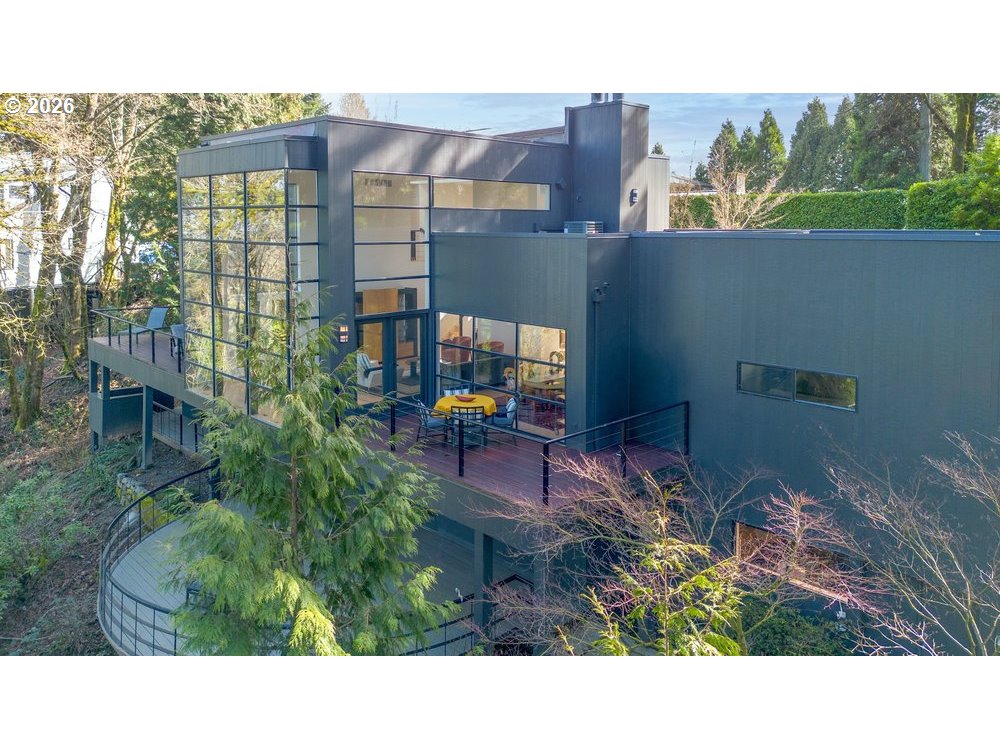 4191 SW GREENLEAF DR