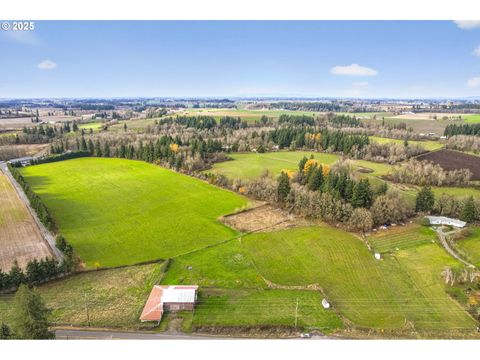 33953 S HIGHWAY 213 Molalla OR 97038