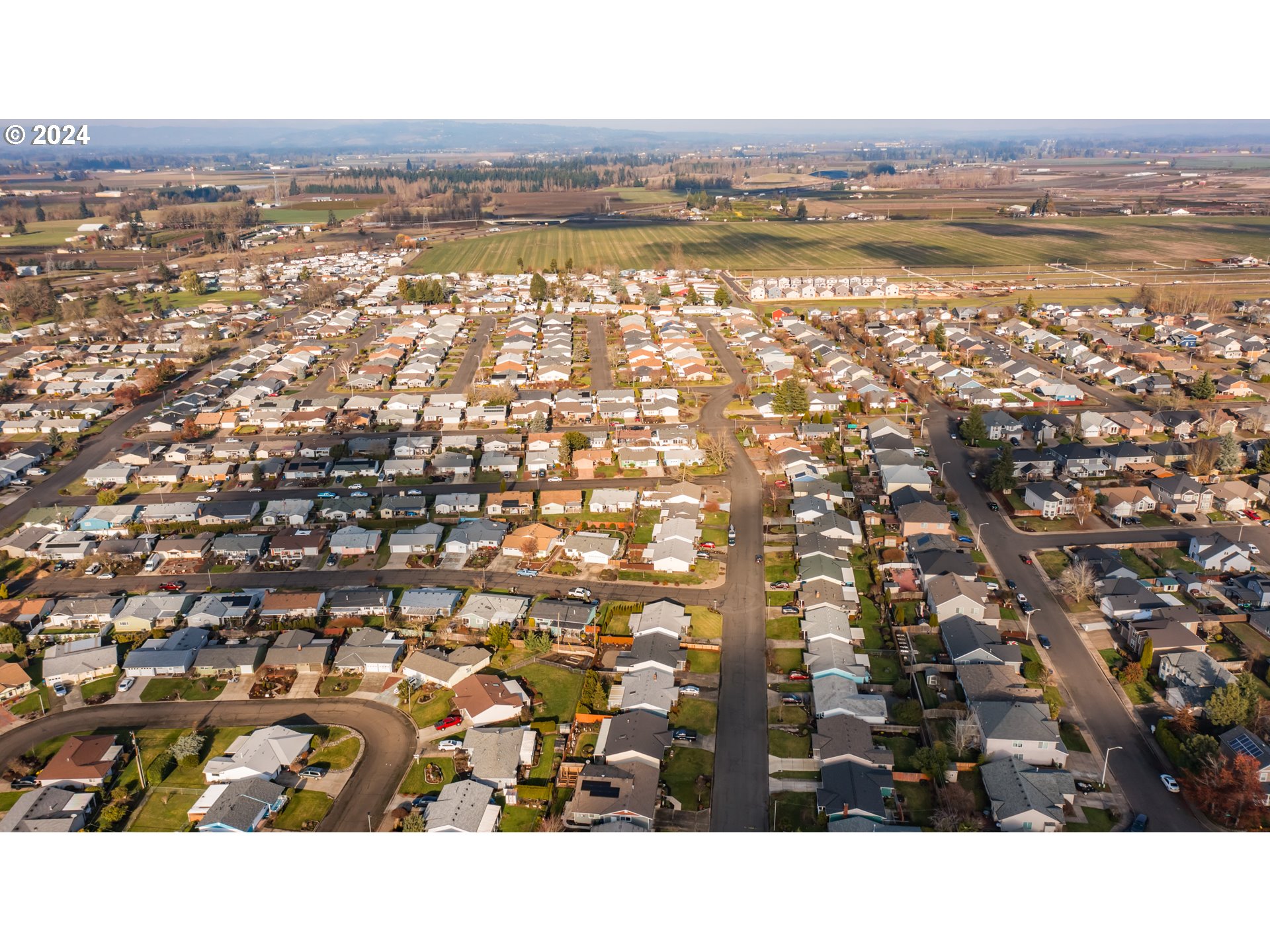 Woodburn, Oregon 97071, United States, 2 Bedrooms Bedrooms, ,2 BathroomsBathrooms,Residential,Active,26795