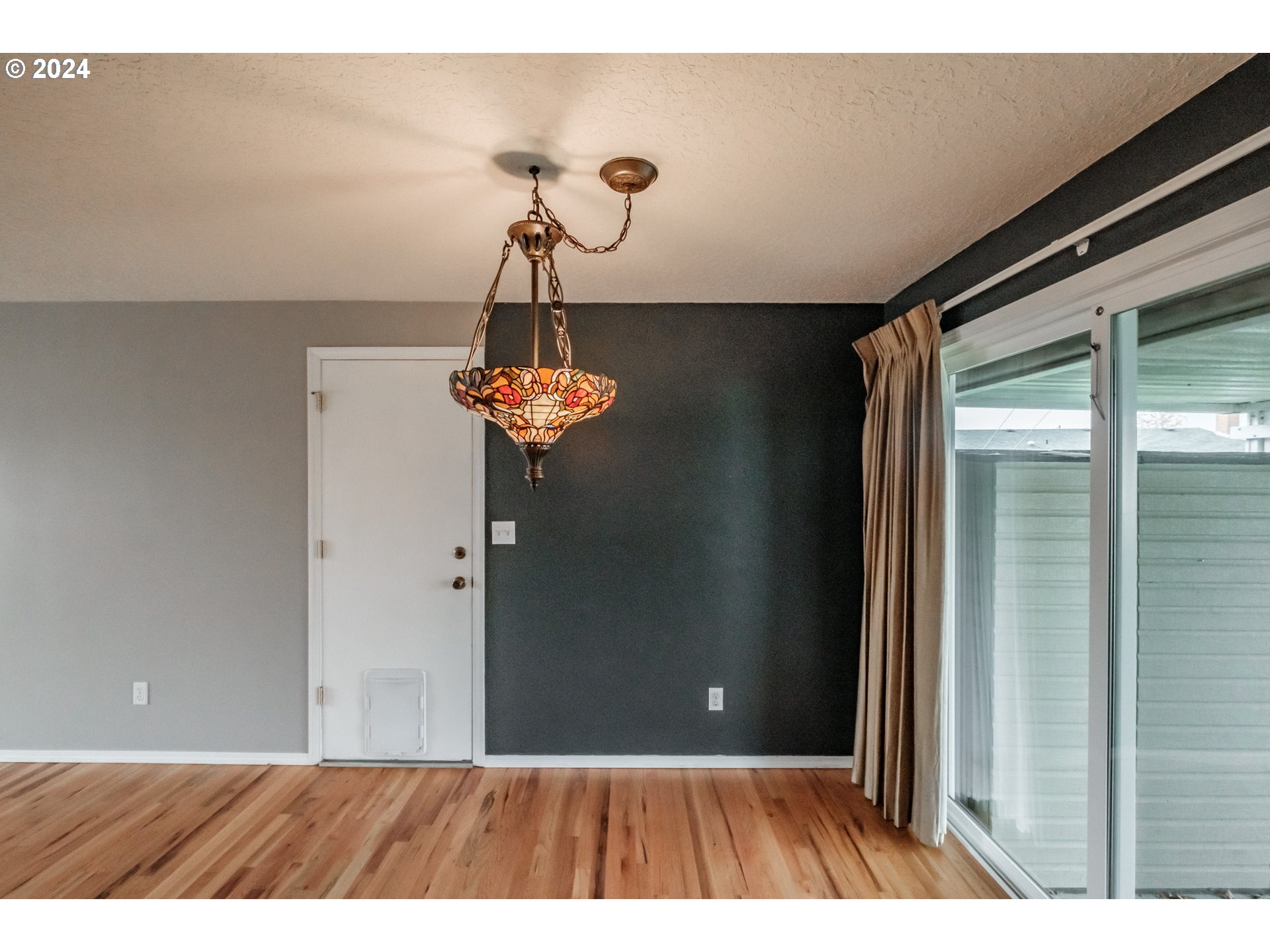 Woodburn, Oregon 97071, United States, 2 Bedrooms Bedrooms, ,2 BathroomsBathrooms,Residential,Active,26795