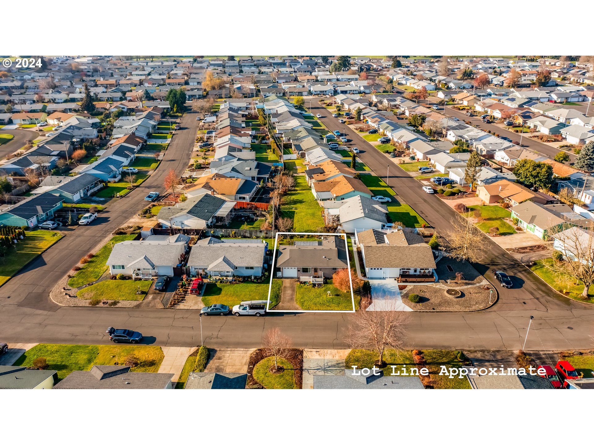 Woodburn, Oregon 97071, United States, 2 Bedrooms Bedrooms, ,2 BathroomsBathrooms,Residential,Active,26795