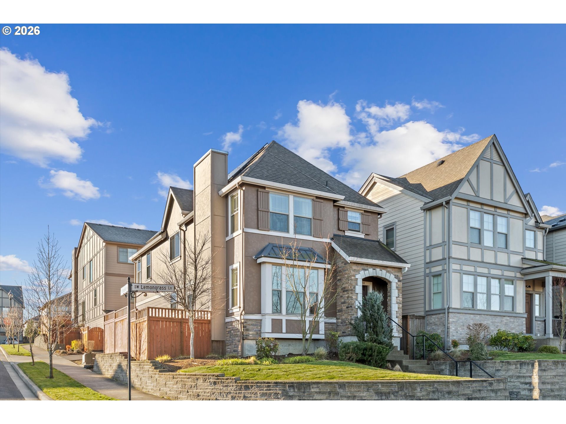 16804 SW LEMONGRASS LN