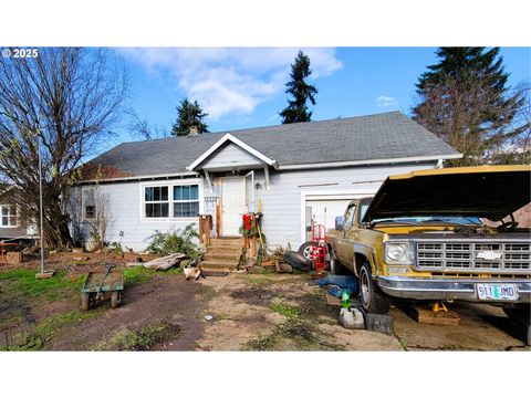 1140 E CHAMBERLAIN AVE Cottage Grove OR 97424