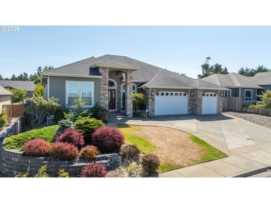 2165 GARFIELD ST, NORTH BEND, OR 97459 - Image fa34fd588f9fc5a3fa1acd5a1fed624f/1357765099