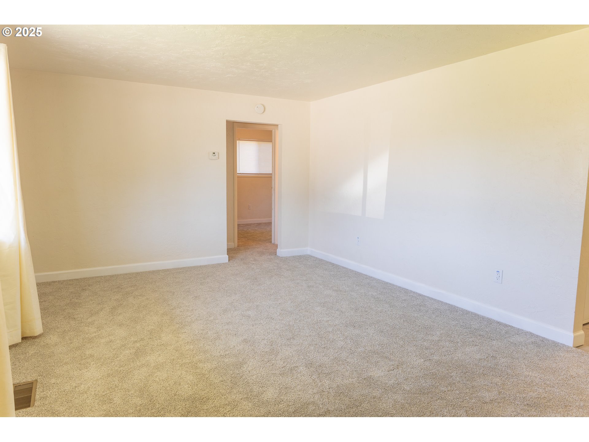 3973 CARNES RD