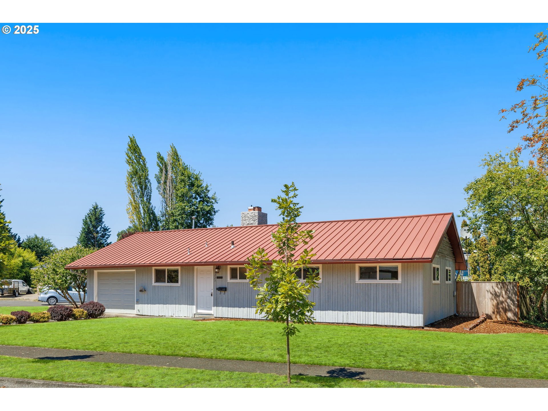 6225 SW MAD HATTER LN
