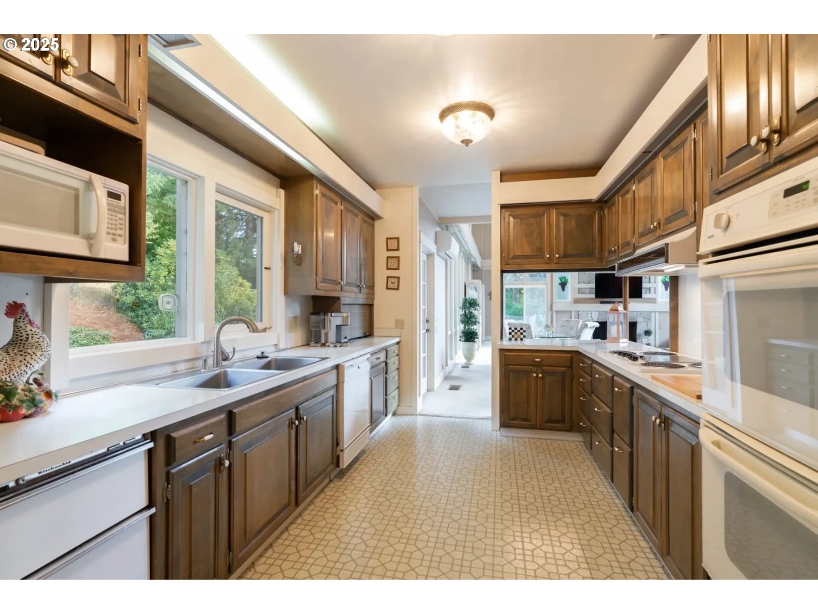 27415 SIUSLAW RIVER RD