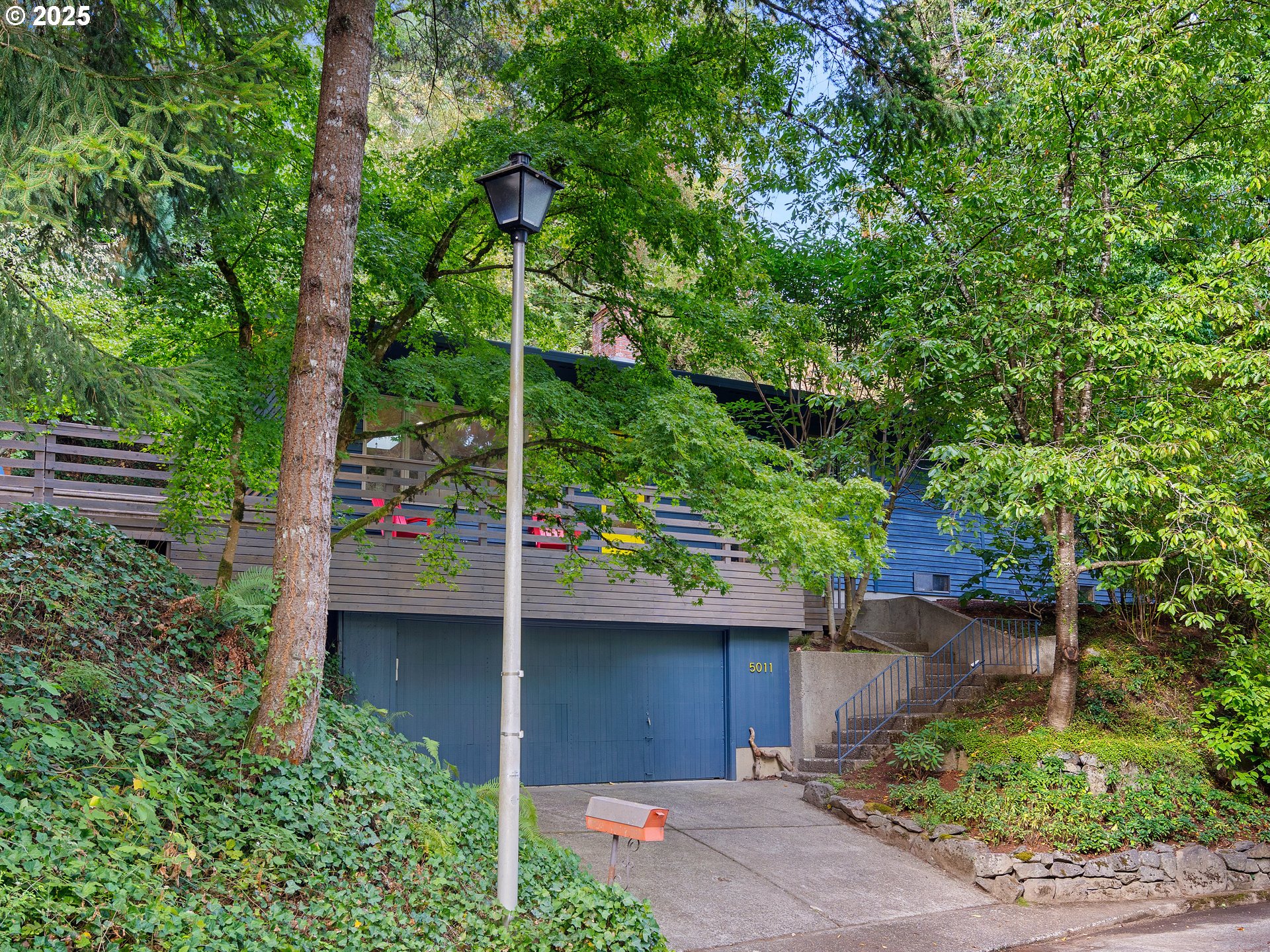 5011 SW FAIRHAVEN DR