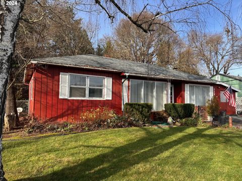 A home in Myrtle Creek