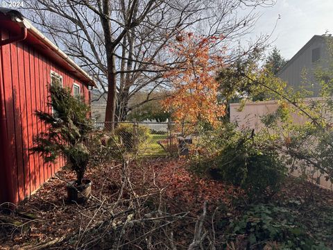 A home in Myrtle Creek